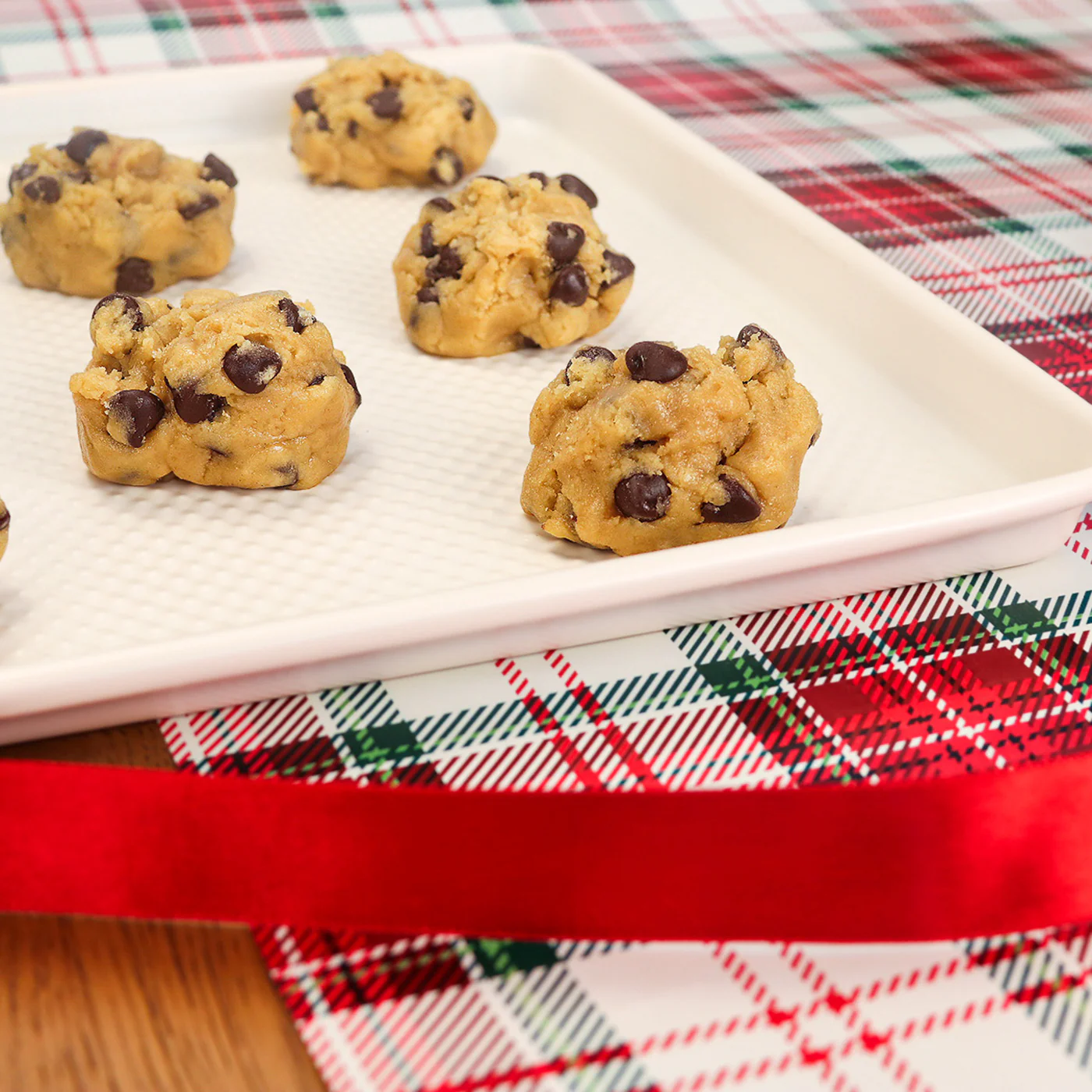 Gluten Free Chocolate Chip Cookie Dough - 32 Pieces - Image 3