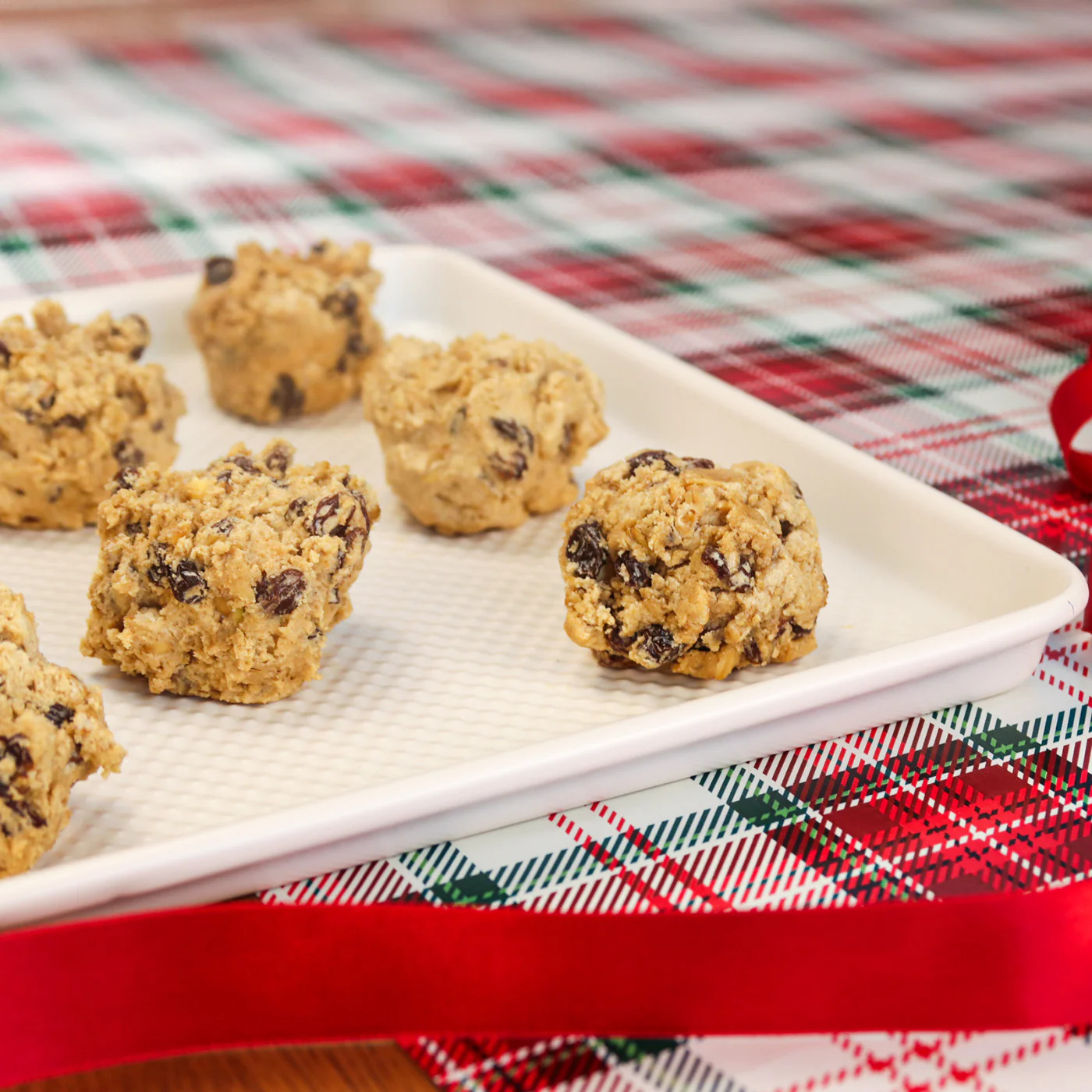 Oatmeal Raisin Cookie Dough - 40 Pieces - Image 3